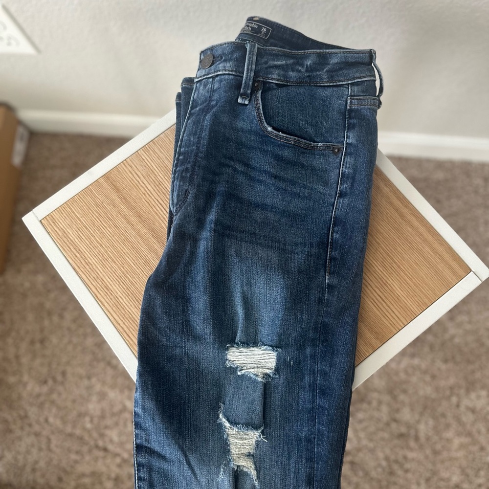 Abercrombie & Fitch Women's Skinny Jeans - Dark Blue